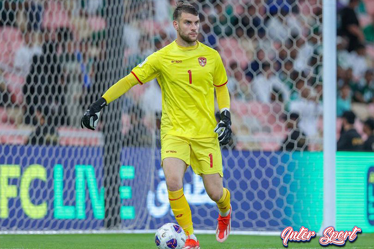 Kokoh Tahan Gempuran Arab Saudi, Maarten Paes Dapat Pujian