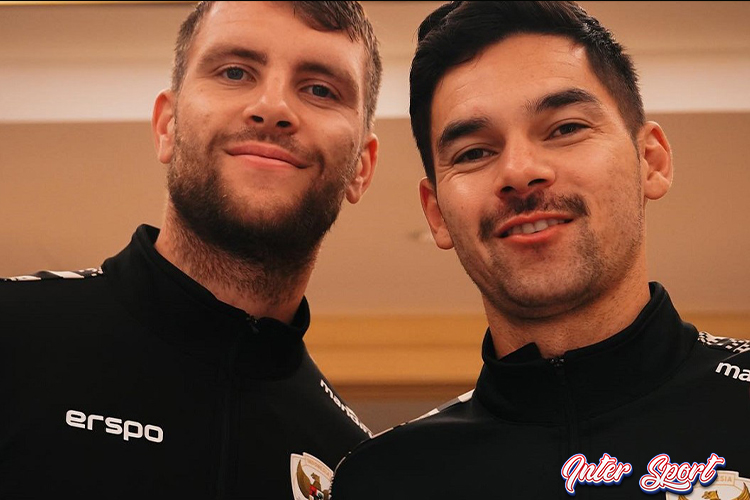 Maarten Paes Nyanyi Kopi Dangdut