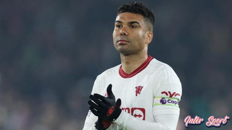 Tawaran Gaji Mewah Casemiro dari Arab Saudi, Tinggalkan MU?