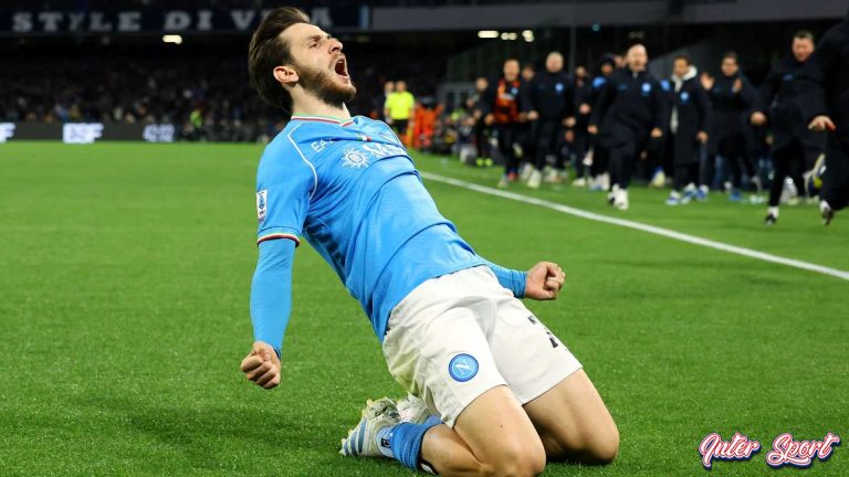 Garnacho vs Adeyemi: Kandidat Pengganti Kvaratskhelia di Napoli