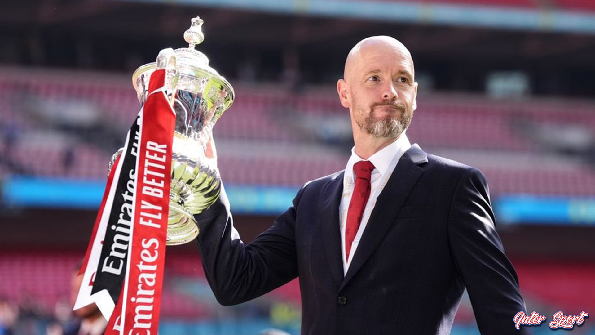 Leverkusen Pilih Ten Hag, Akhiri Era Kepelatihan Xabi Alonso