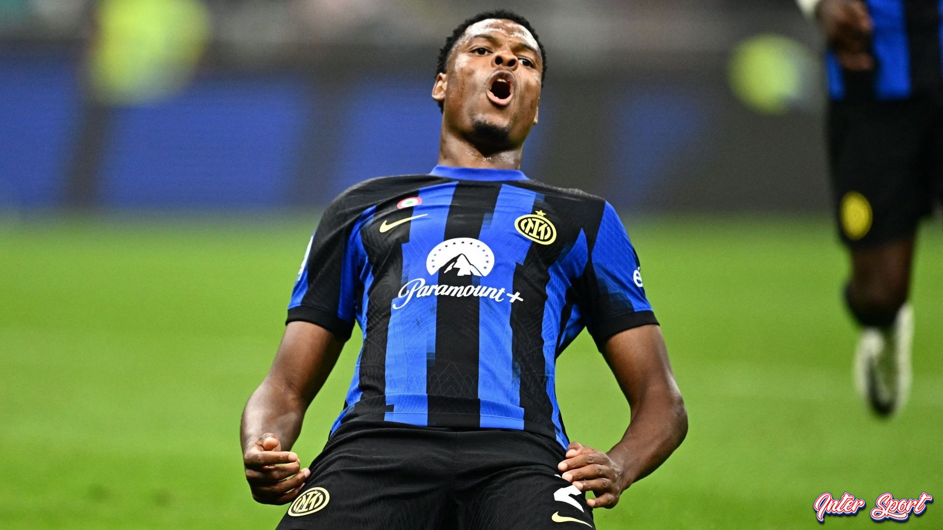 Denzel Dumfries dan 3 Harapan Utama Agar Tetap di Inter Milan