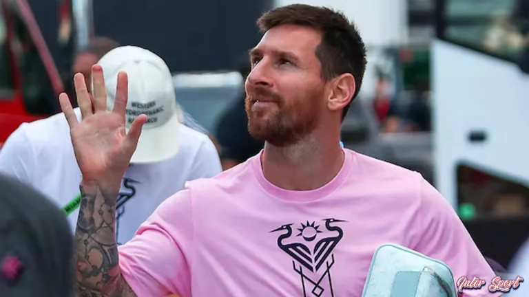 Messi Resmi Perpanjang Kontrak dengan Inter Miami Hingga 2028 8 Messi Resmi Perpanjang Kontrak dengan Inter Miami Hingga 2028