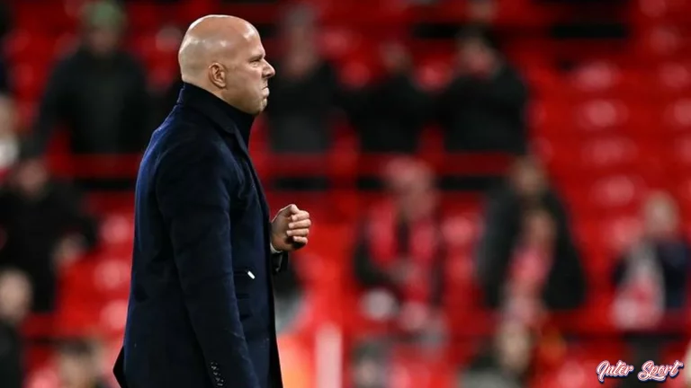 5 Kata Pedas Arne Slot Usai Liverpool Hancur di Anfield