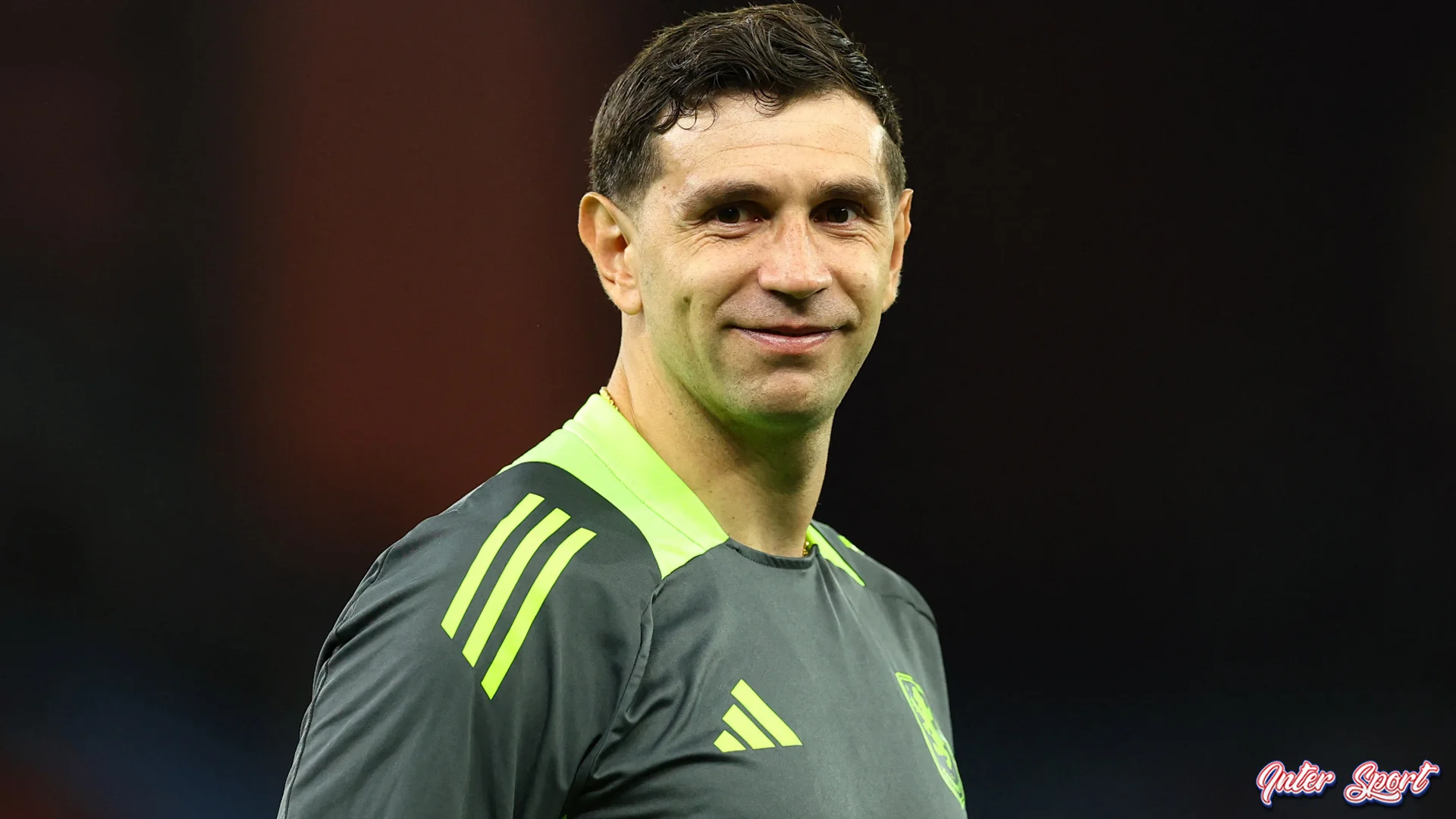 Inter Bantah Vicario, Tottenham Balas 5 Incaran Baru ala Dibu Martinez 