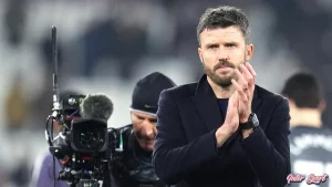 Pesan Penting Rooney Buka 5 Fakta Tentang Permanenkan Carrick di MU