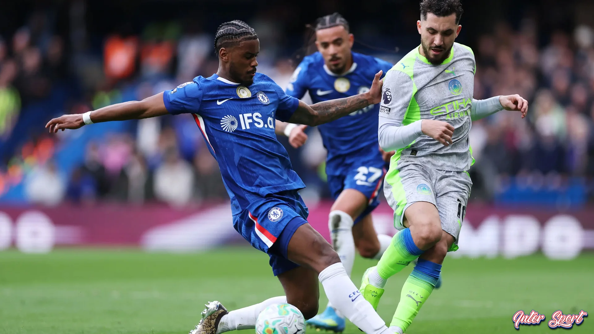 Rayan Cherki 3 Gol Kontroversial yang Hampir Tercipta Lawan Chelsea 4 Rayan Cherki 3 Gol Kontroversial yang Hampir Tercipta Lawan Chelsea