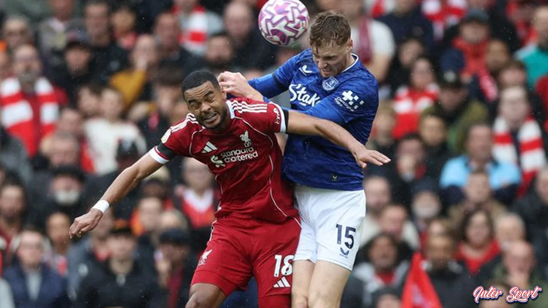 Bek Liverpool 1 Pukulan Derby untuk Perpisahan 2 Legenda